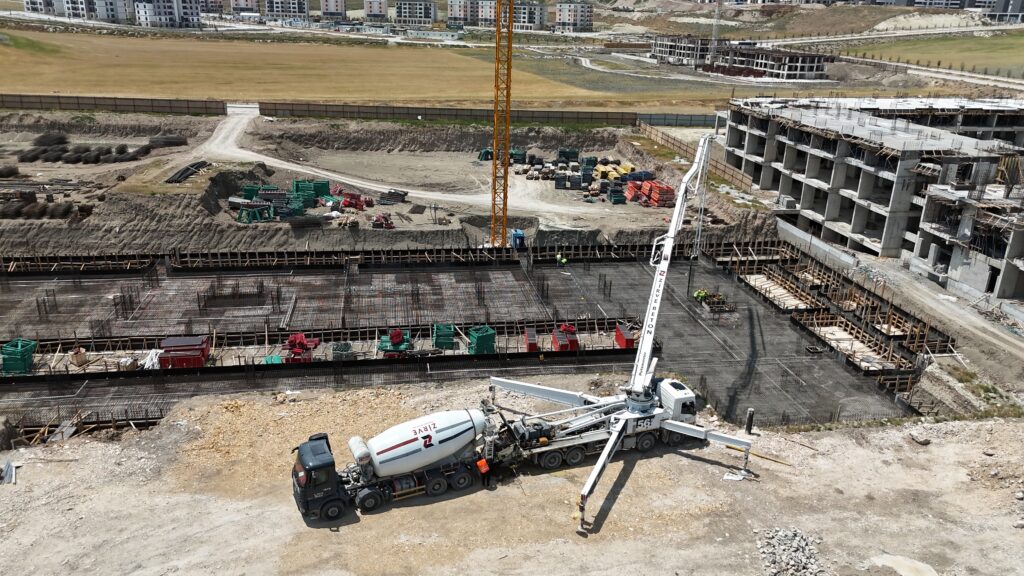 Ankara Drone Çekimi ile Beton Döküm Sürecini Havadan Yönetin