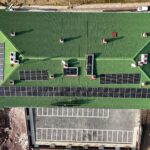 Drone ile çatı güneş paneli kiremit oluk kontrolü – Ankara profesyonel çatı denetimi.